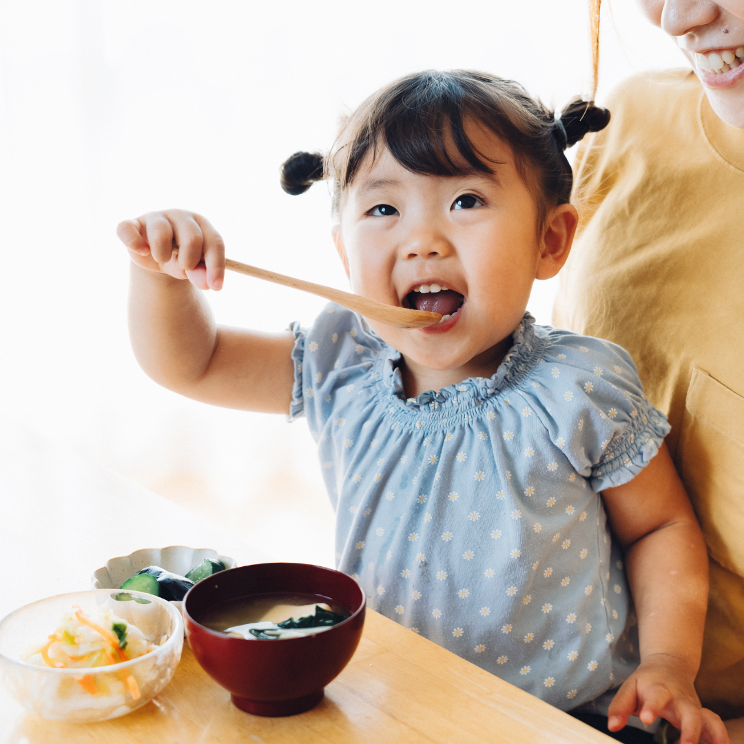 子どもが食べる、味噌汁のもと ”おやこみそ”