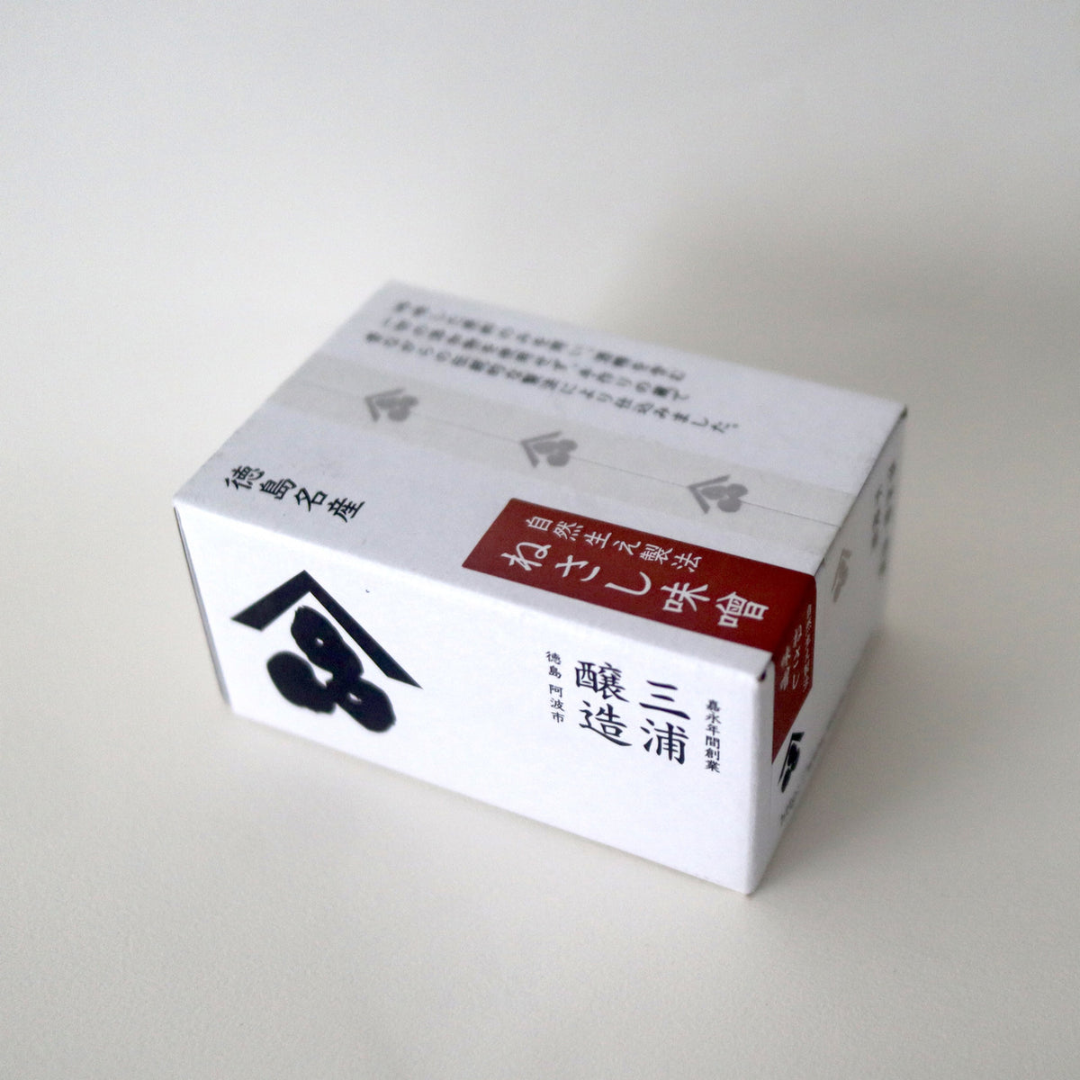 三浦醸造所 ねさし味噌 150g 箱の側面カット（徳島名産・自然生え製法の説明面）